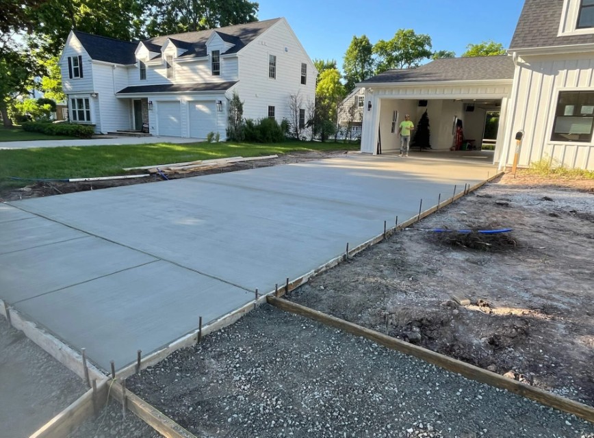 Professional concrete driveway installation and replacement in Longview, WA